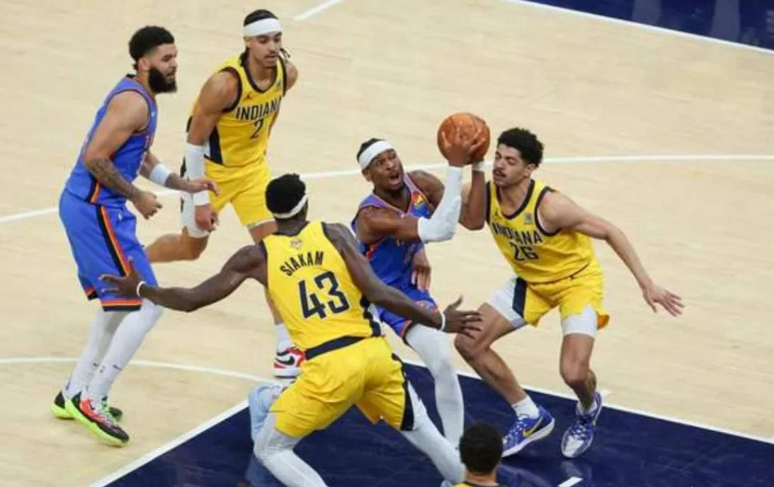 西亚卡姆重要时刻反败为胜，SKT带队取胜！