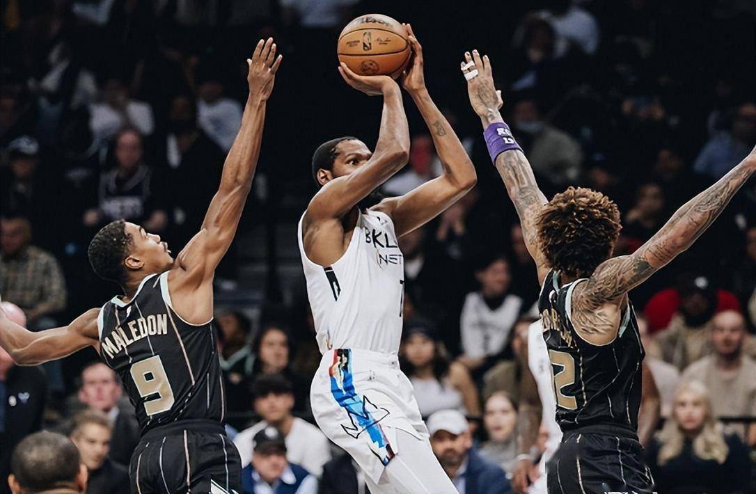 九游体育在线网站-风云突变浙江稠州清晨篮板制胜，西甲版图或变，态度坚定，团队化学反应显著-九游体育在线网站